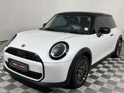 2024 MINI Hatch Cooper Auto