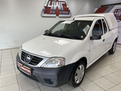 2015 Nissan NP200 1.6 A/C Safety Pack