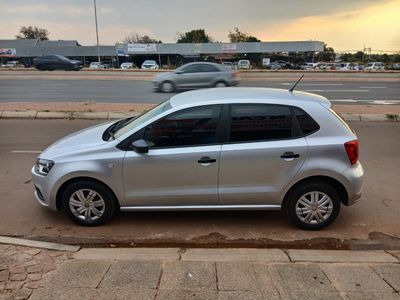 2024 Volkswagen Polo Vivo 1.4 Comfortline 5-dr