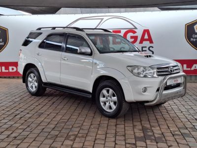 2011 Toyota Fortuner 3.0 D-4D Raised Body
