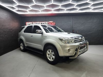2011 Toyota Fortuner 3.0 D-4D Raised Body