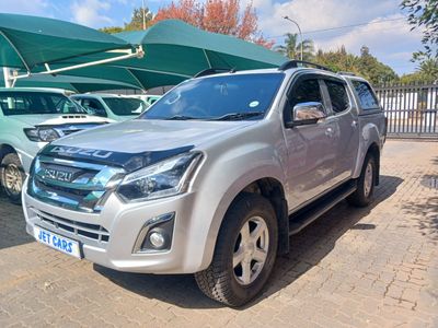2014 Isuzu KB 300 D-Teq LX Double-Cab