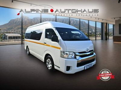 2022 Toyota Quantum 2.5 D-4D 14-seat