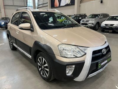 2016 Toyota Etios Cross 1.5 XS 5-dr
