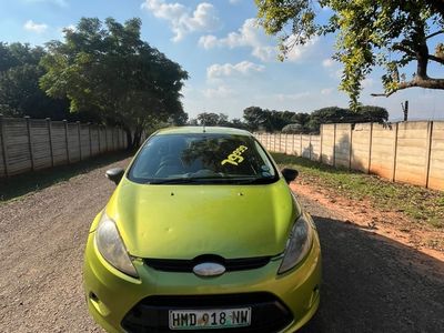 2010 Ford Fiesta 1.4i Ambiente 5-dr