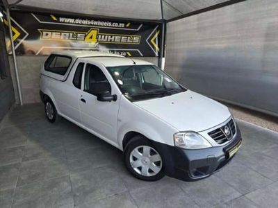 2021 Nissan NP200 1.6 A/C Safety Pack