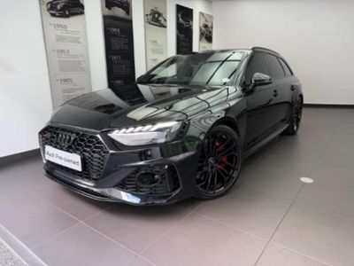 2025 Audi RS4 Avant quattro Auto