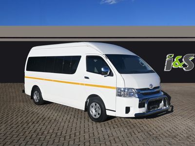 2017 Toyota Quantum 2.5 D-4D 14-seat