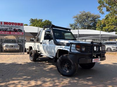 2004 Toyota Land Cruiser 70 4.5 Single-Cab