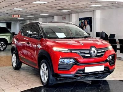 2023 Renault Kiger Red