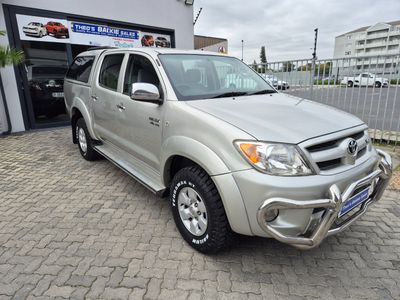 2006 Toyota Hilux 4.0 V6 Raider 4x4 D/Cab with 178 000km