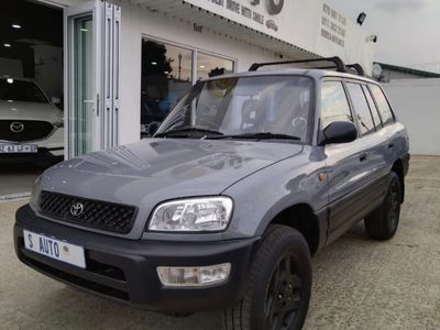 1998 Toyota RAV4 5-dr Auto