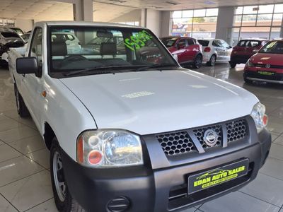 2017 Nissan NP300 2.0i LWB Single-Cab