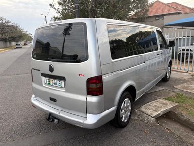 2010 Volkswagen Kombi DIESEL - LWB - TRANSPORTER - 9 SEATER - MAXI - MAN