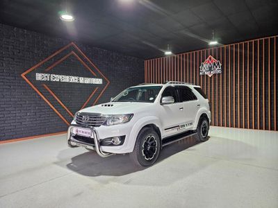 2015 Toyota Fortuner 3.0 D-4D Raised Body Auto