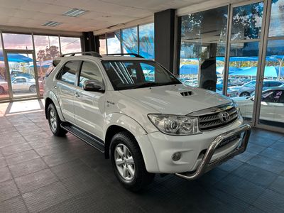 2011 Toyota Fortuner 3.0 D-4D Raised Body Auto