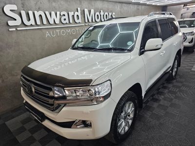 2017 Toyota Land Cruiser 200 4.5 D V8 VX-R Auto