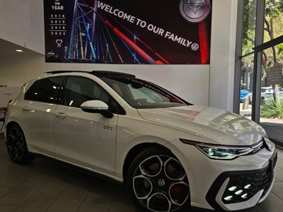 2026 Volkswagen Golf 8 GTI 2.0 TSI DSG