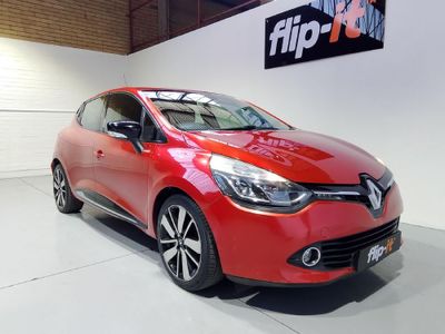 2013 Renault Clio IV 900T Expression 5-dr (66kW)