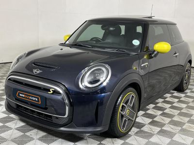 2022 MINI Hatch Cooper SE