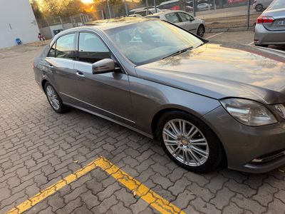 2013 Mercedes-Benz E-Class E 200
