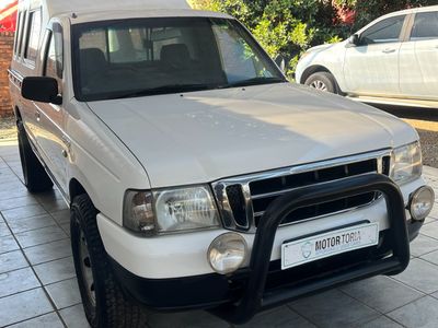 2005 Ford Ranger 2500TD LWB XL Hi-Trail Single-Cab