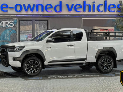 2022 Toyota Hilux 2.8 GD-6 Raised Body Legend 4x4 Auto Extended Cab