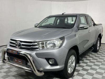 2016 Toyota Hilux 2.8 GD-6 Raised Body Raider Extended Cab