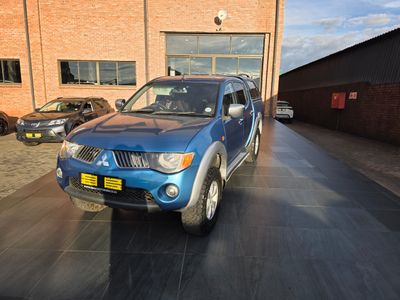 2009 Mitsubishi Triton 2.5 DI-D Double-Cab