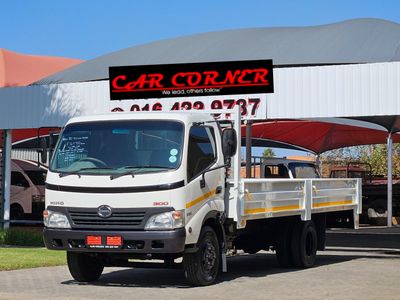 2011 Hino 300 915 Lwb 4 Ton Dropsides