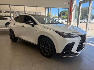 2026 Lexus NX 450h+ pHev