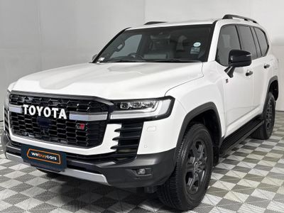 2023 Toyota Land Cruiser 300 V6 3.3 D GR-S