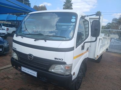2010 Hino 300 915 Lwb F/c C/c