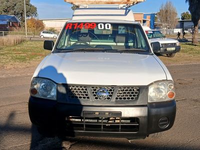 2013 Nissan NP300 2.0i LWB Single-Cab