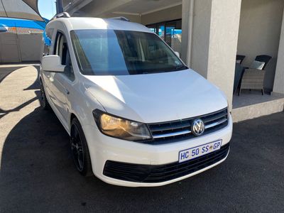 2017 Volkswagen Caddy CrewBus 1.6i