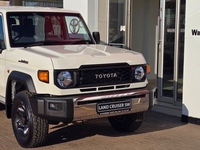 2026 Toyota Land Cruiser 76 2.8 GD-6 Station Wagon