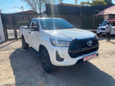 2017 Toyota Hilux 2.4 GD-6 Raised Body SRX Single-Cab