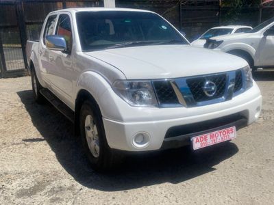 2015 Nissan Navara 2.5 dCi LE Double-Cab