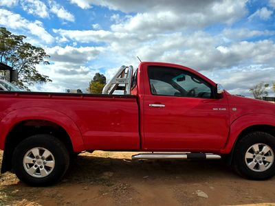 2010 Toyota Hilux 3.0 D-4D Raider Raised Body Single-Cab