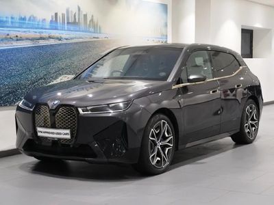 2025 BMW iX xDrive50