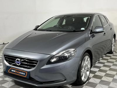 2015 Volvo V40 D3 Momentum Auto