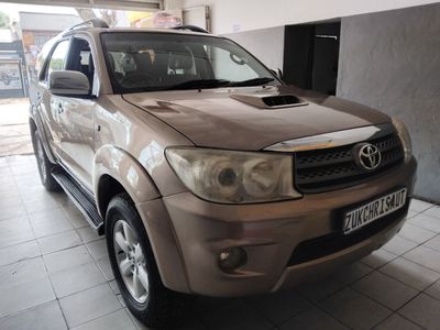 2012 Toyota Fortuner 3.0 D-4D Raised Body Auto