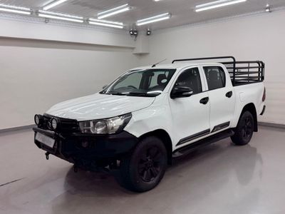 2017 Toyota Hilux 2.4 GD-6 Raised Body SRX Double-Cab