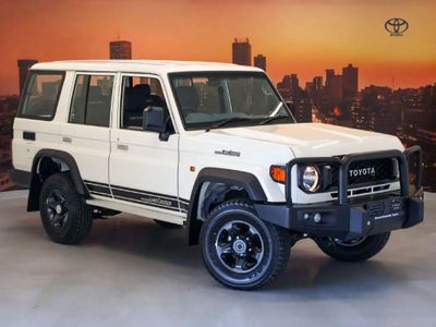2026 Toyota Land Cruiser 76 2.8GD-6 Station Wagon VX