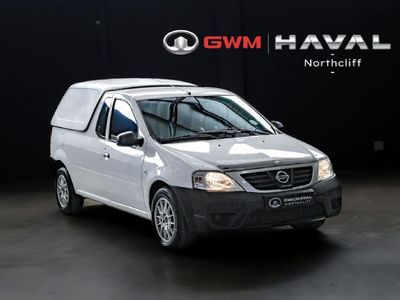 2022 Nissan NP200 1.6 A/C Safety Pack