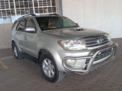 2009 Toyota Fortuner 3.0 D-4D Raised Body