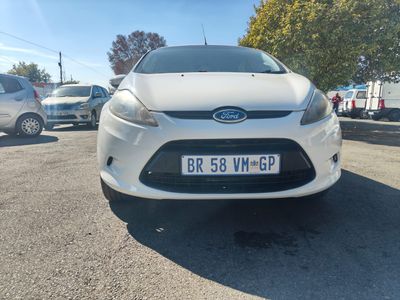 2012 Ford Fiesta 1.4i Ambiente 5-dr
