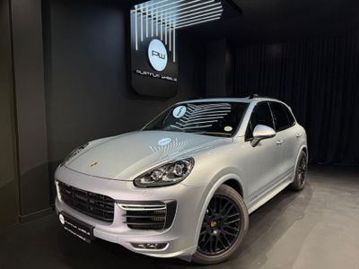 2016 Porsche Cayenne GTS Auto
