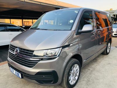 2022 Volkswagen Transporter T6.1 CrewBus 2.0 TDI (81kW) LWB 10-seat