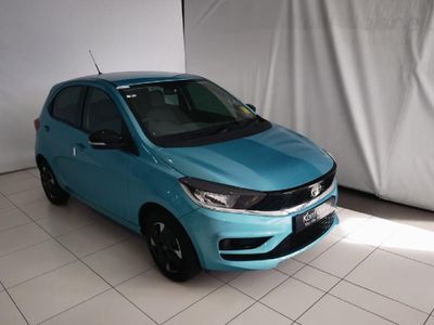 2026 TATA Tiago 1.2 XT